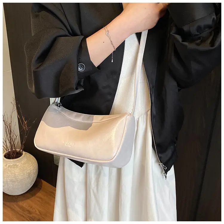 Women Shoulder Bag Tan Leather Commuter Bag 2025 Spring — feature 25