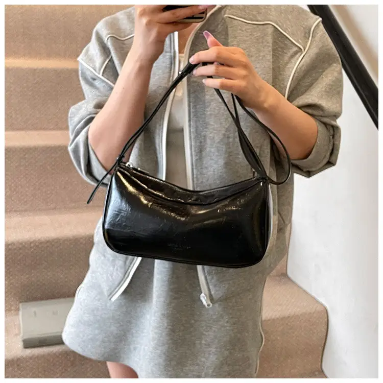 Women Shoulder Bag Tan Leather Commuter Bag 2025 Spring — feature 29