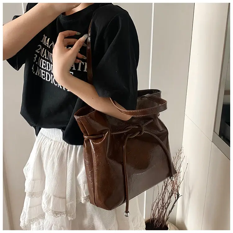 Brown Leather Shoulder Crossbody Bag for Women — feature 14