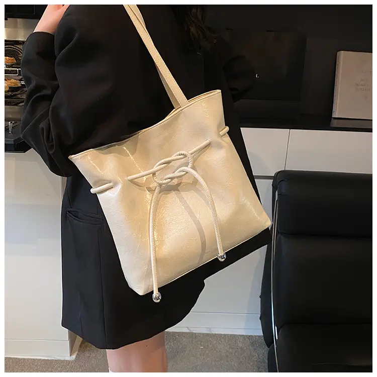Brown Leather Shoulder Crossbody Bag for Women — feature 27