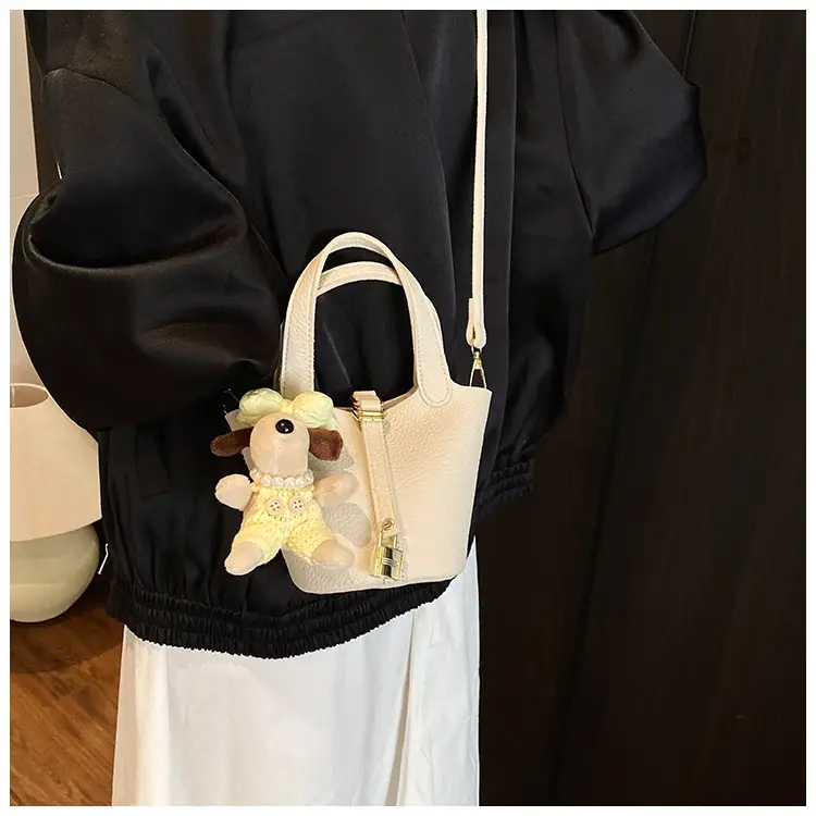 Women's Pink Teddy Bear Crossbody Bag 2025 — feature 18
