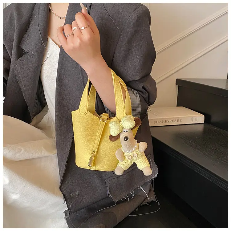 Women's Pink Teddy Bear Crossbody Bag 2025 — feature 27