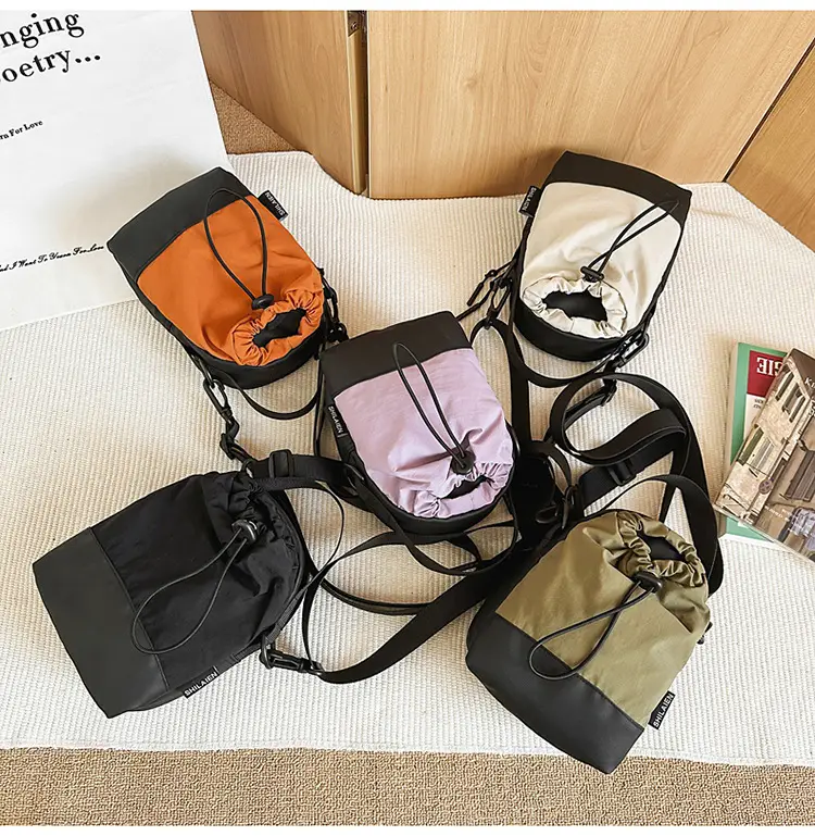 Black Drawstring Crossbody Bag for Men Women — feature 1