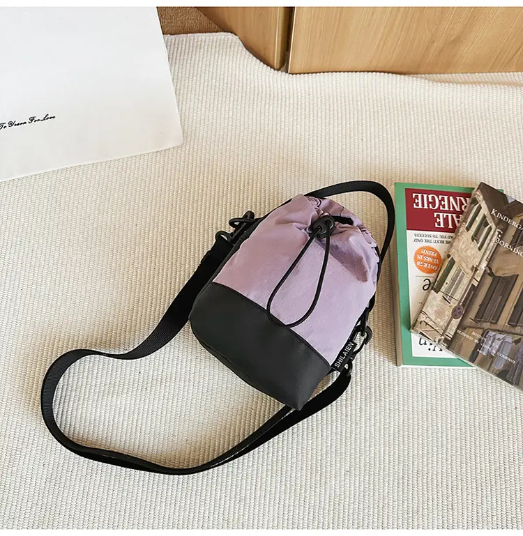 Black Drawstring Crossbody Bag for Men Women — feature 10