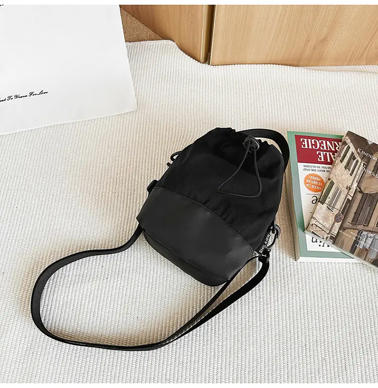 Black Drawstring Crossbody Bag for Men Women — feature 12