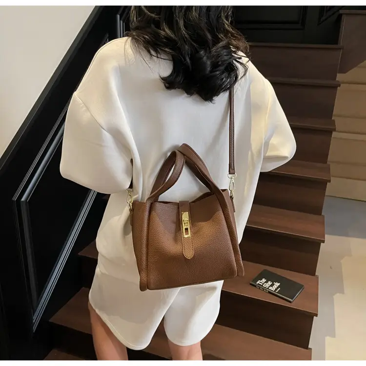 Women's Litchi Pattern Shoulder Bag 2025 New Fashion — feature 38