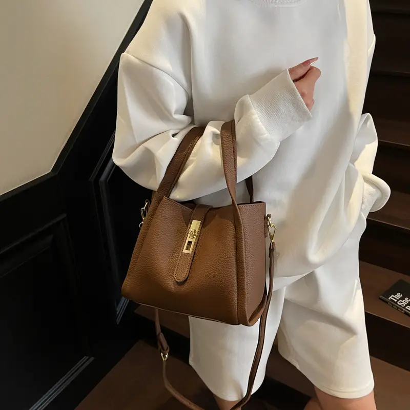 Women's Litchi Pattern Shoulder Bag 2025 New Fashion