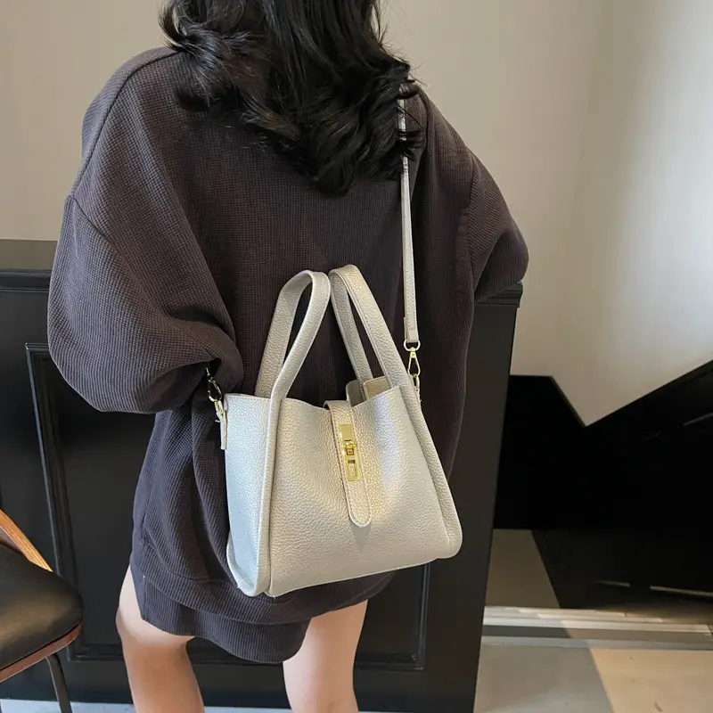 Women's Litchi Pattern Shoulder Bag 2025 New Fashion