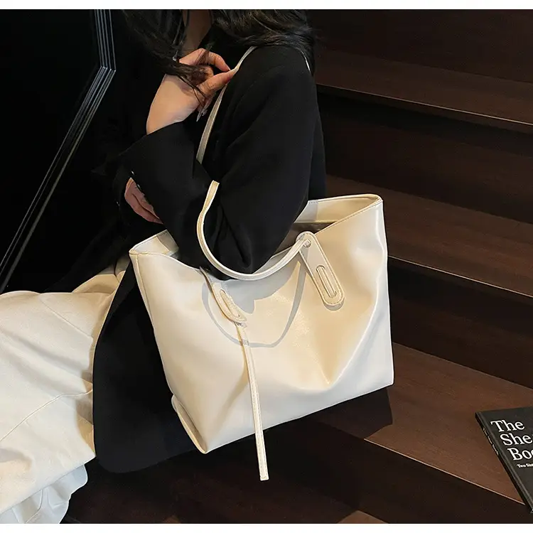 Women's Yellow Leather Tote Bag Large Capacity 2025 — feature 23