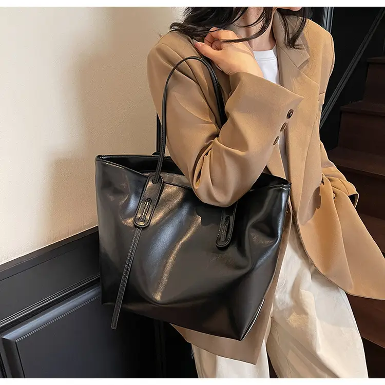 Women's Yellow Leather Tote Bag Large Capacity 2025 — feature 27