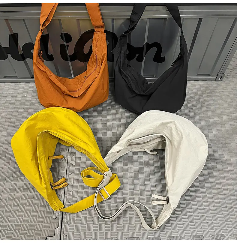 Black Crossbody Backpack for Women Sports Commute — feature 1