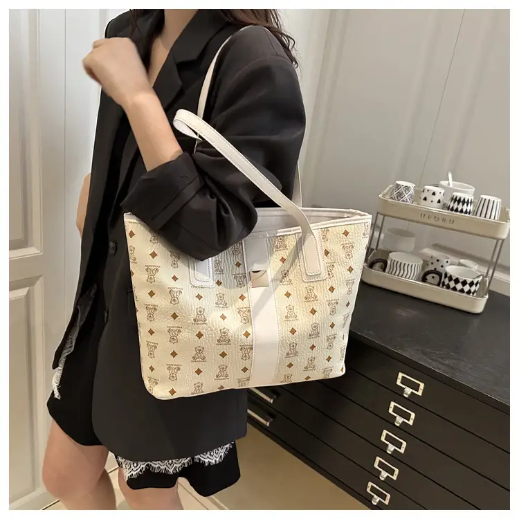 2026 Luxury Embroidered Tote Bag for Women — feature 9