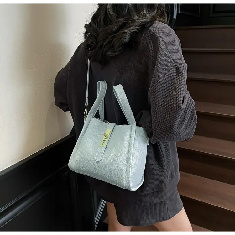 Women's Litchi Pattern Shoulder Bag 2025 New Fashion — feature 40