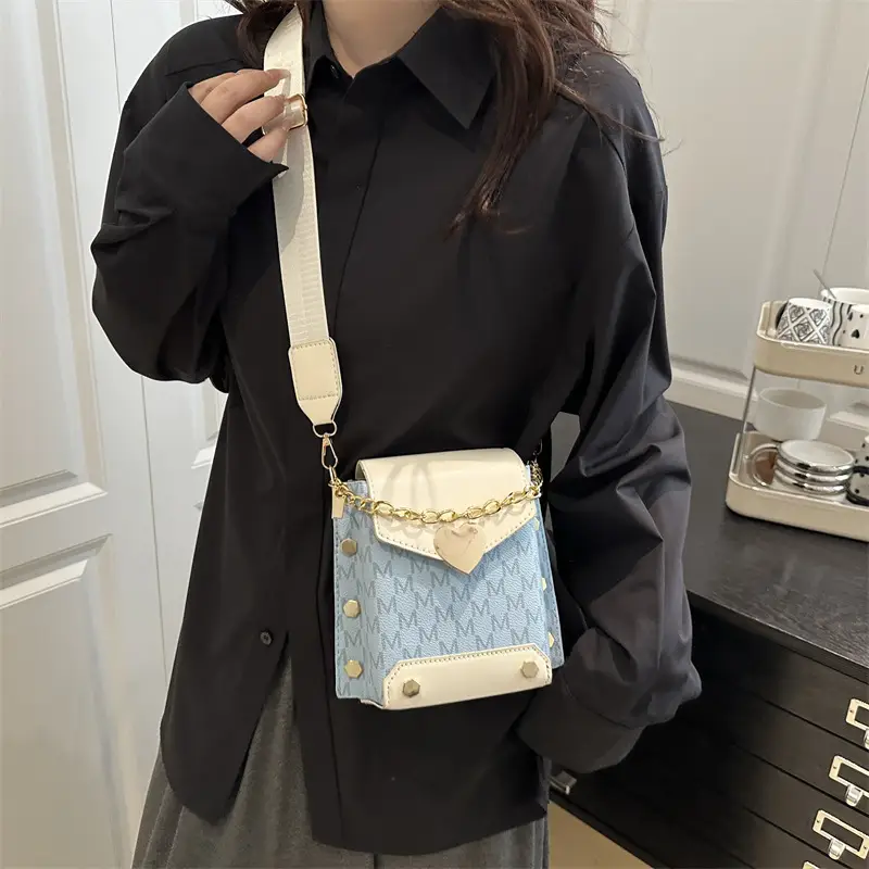 Black Chain Shoulder Bag for Women 2025 - Image 8