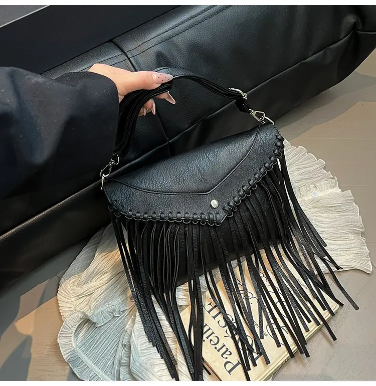 Women's Tassel Shoulder Bag Brown Leather 2025 — feature 22
