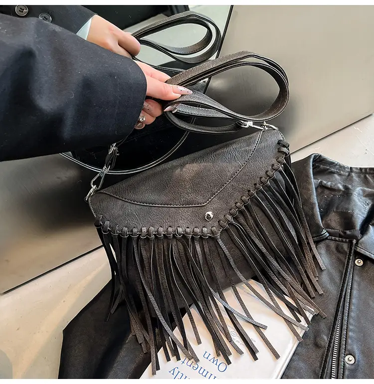 Women's Tassel Shoulder Bag Brown Leather 2025 — feature 25