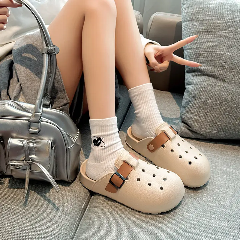 Non-slip Thick-soled Hole Shoes Women's 2025 Summer New Style Home Shoes for Stomp Feeling Outwear Two-wear Simple Sandals for Men - Image 8