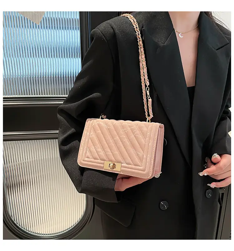 Pink Chain Crossbody Bag for Women 2025 Spring — feature 11