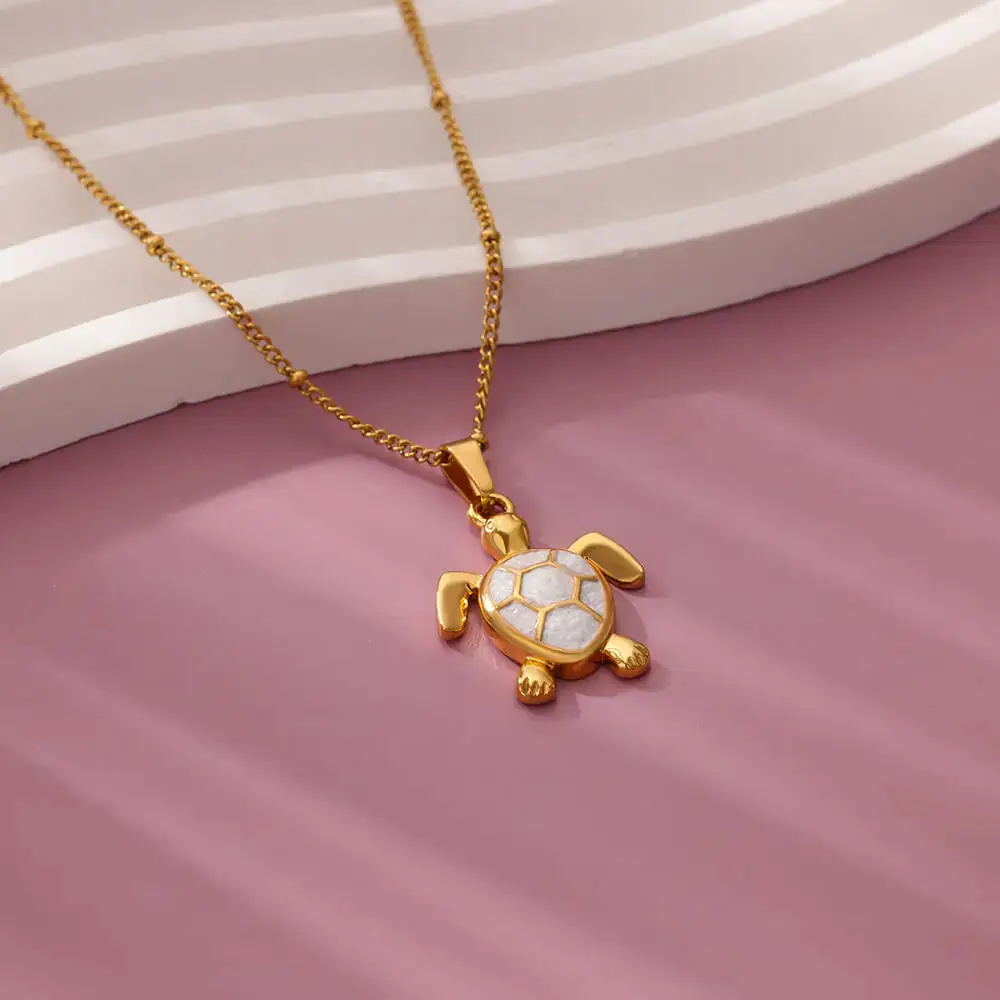 Gold Turtle Zircon Necklace for Women β feature 12