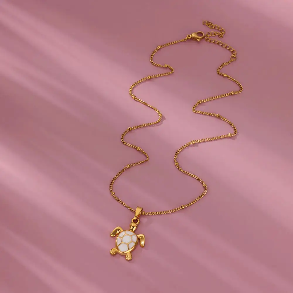 Gold Turtle Zircon Necklace for Women β feature 5