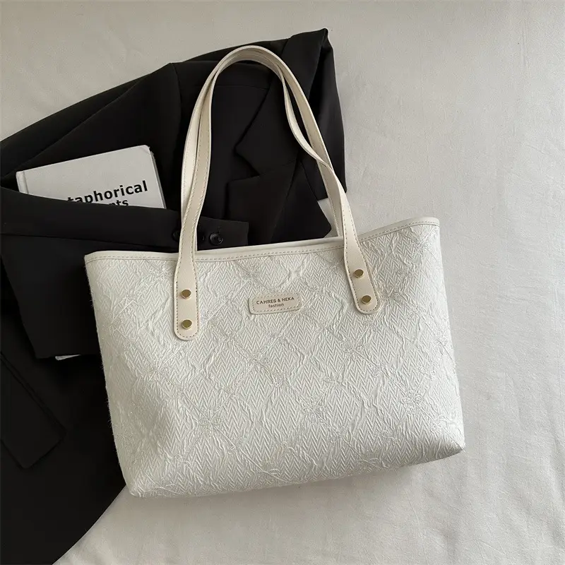 2025 New Underarm Bag Fashionable Casual Shoulder Bag - Image 2