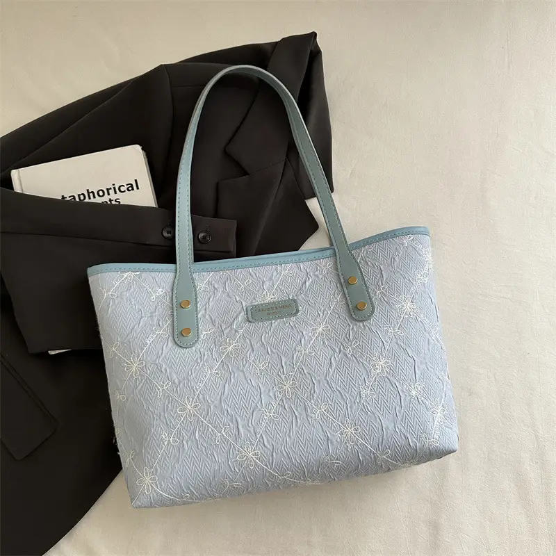 2025 New Underarm Bag Fashionable Casual Shoulder Bag - Image 4