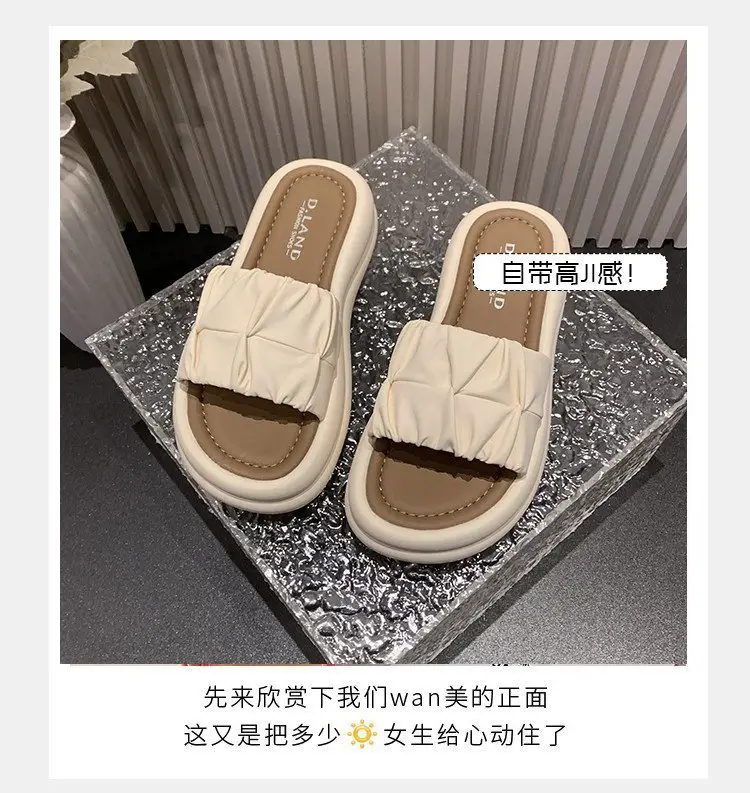 Women's Black Platform Sandals Summer 2025 — feature 4