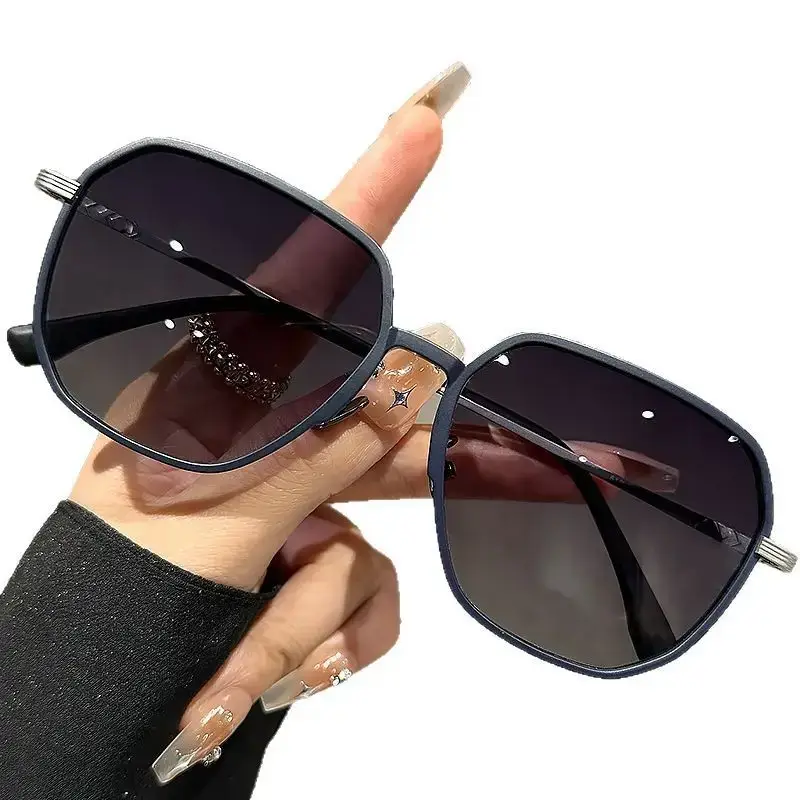 Ultra-Light Anti-Uv Sunglasses Large Frame Small Face - Image 8