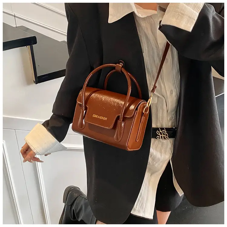 Red Square Mini Shoulder Bag for Women — feature 19