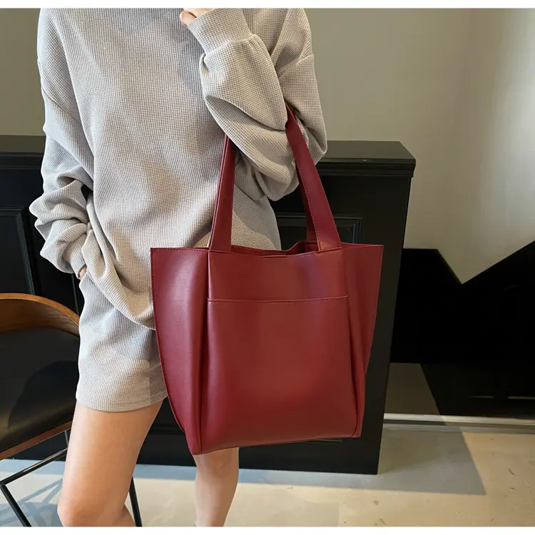2025 Black Leather Tote Bag for Women Spring New — feature 37
