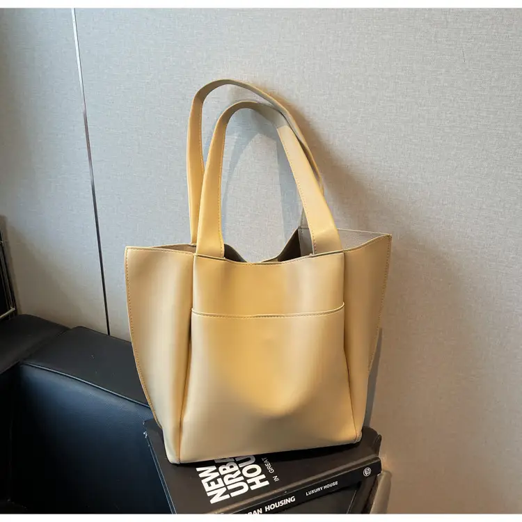 2025 Black Leather Tote Bag for Women Spring New — feature 38