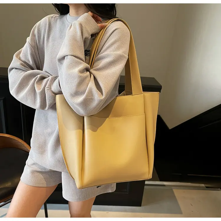 2025 Black Leather Tote Bag for Women Spring New — feature 40