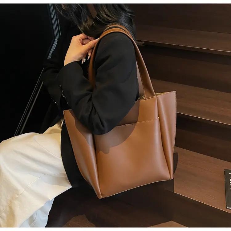 Women's Large Capacity Leather Tote Bag Brown 2026 — feature 35