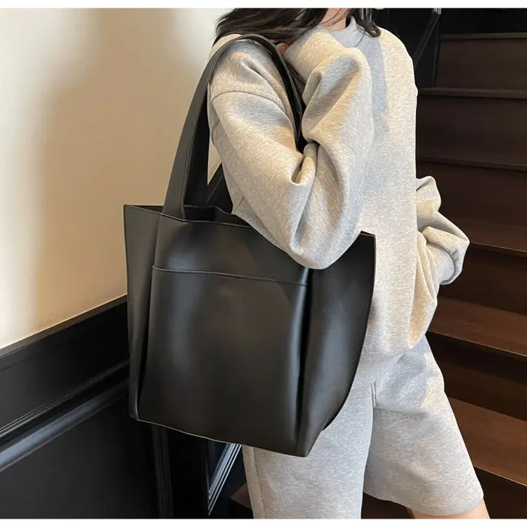 Women's Large Capacity Leather Tote Bag Brown 2026 — feature 36