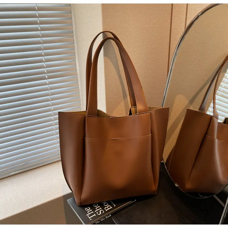 Women's Large Capacity Leather Tote Bag Brown 2026 — feature 41