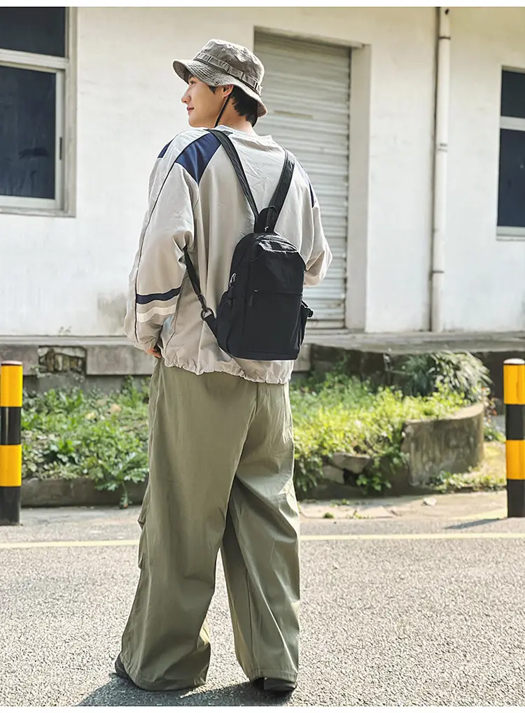 Men's Green Crossbody Backpack with Multiple Pockets — feature 12