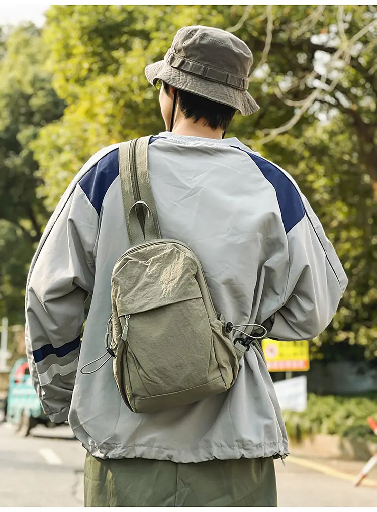Men's Green Crossbody Backpack with Multiple Pockets — feature 34