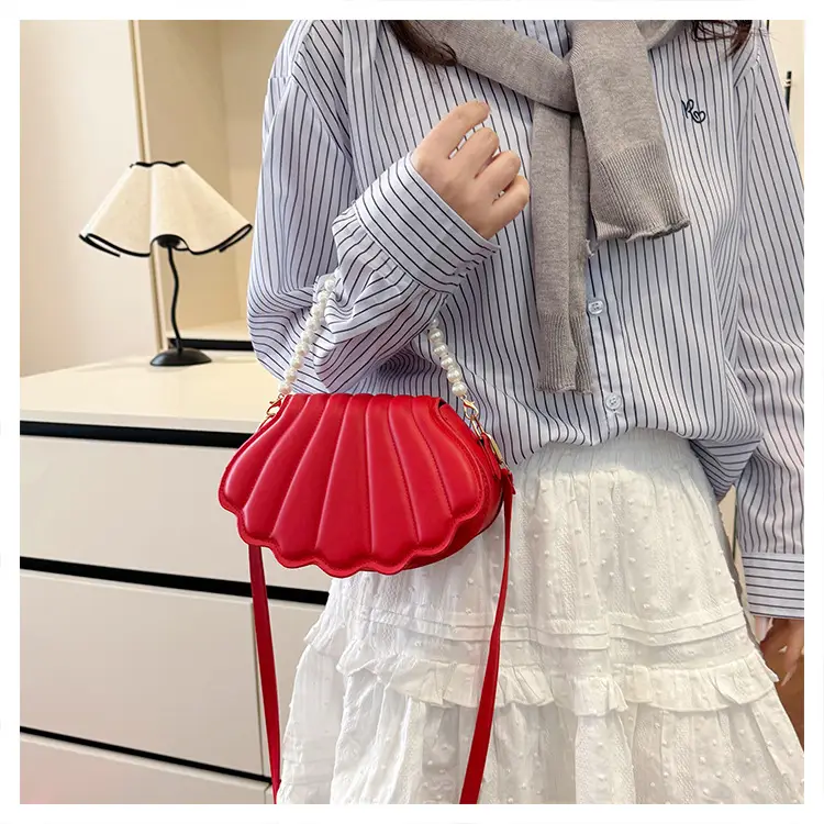 Women's Pearl Chain Shoulder Crossbody Bag 2025 — feature 29