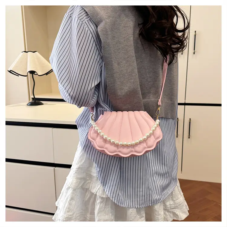 Women's Pearl Chain Shoulder Crossbody Bag 2025 — feature 31