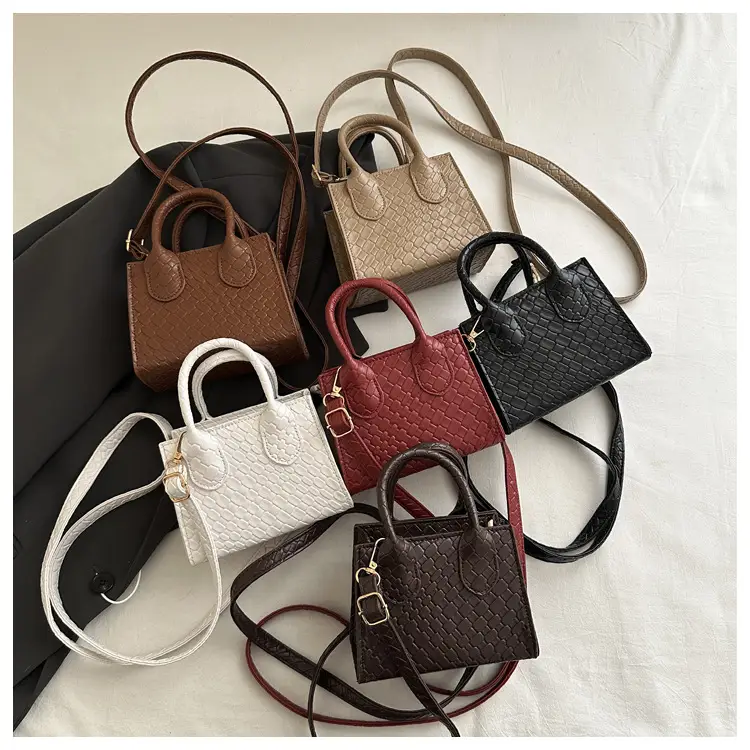 Women's Black Woven Shoulder Crossbody Bag 2025 — feature 25