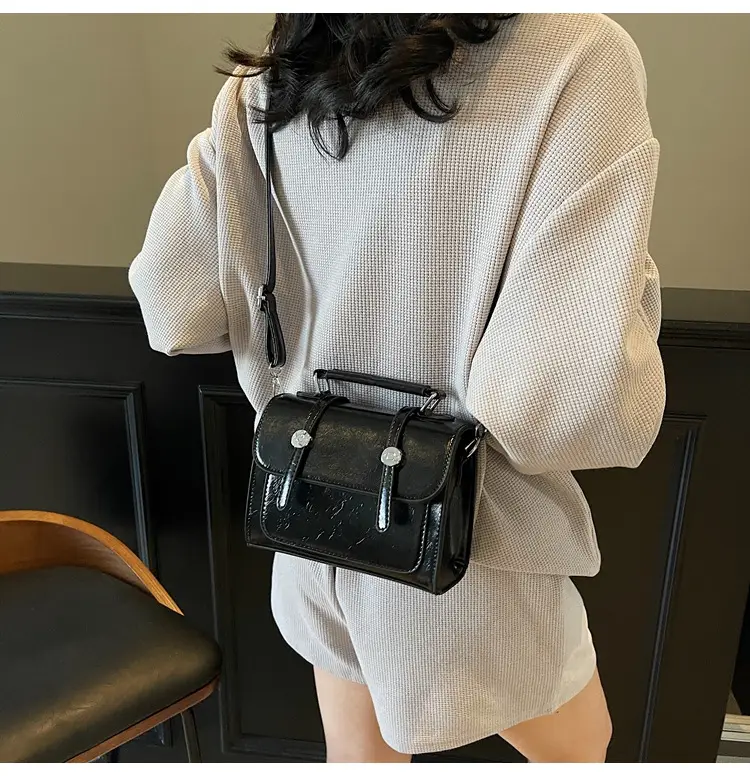 2025 Women's Cream Leather Shoulder Bag with Handle & Strap — feature 26