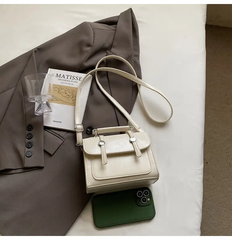2025 Women's Cream Leather Shoulder Bag with Handle & Strap — feature 31