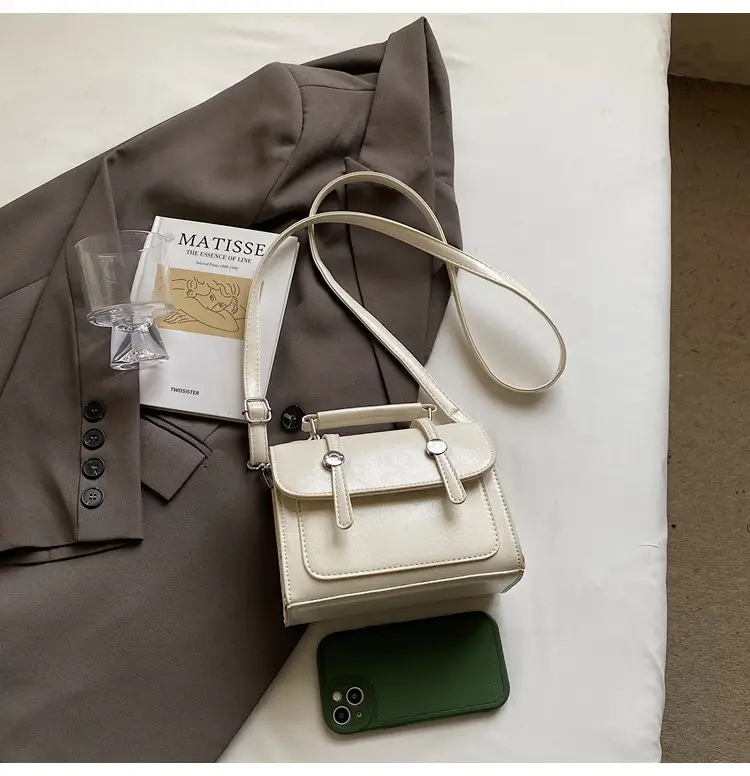 2025 Women's Cream Leather Shoulder Bag with Handle & Strap — feature 32