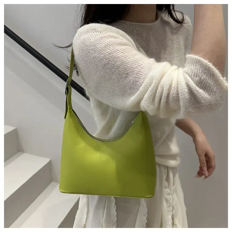Women Retro Underarm Bag Silver 2026 — feature 15