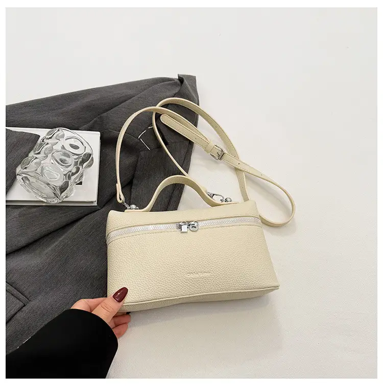 Yellow Niche Design Shoulder Bag for Women — feature 30