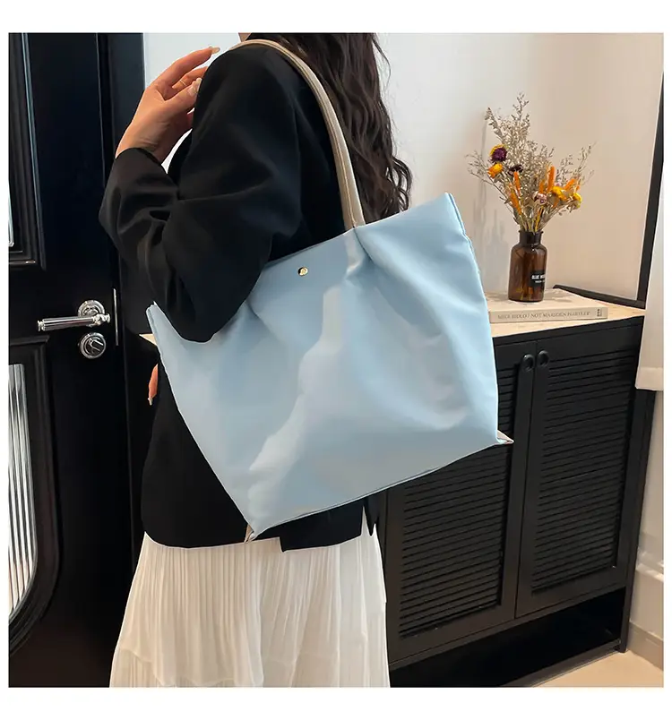 Waterproof Nylon Large Tote Bag 2025 Spring — feature 14