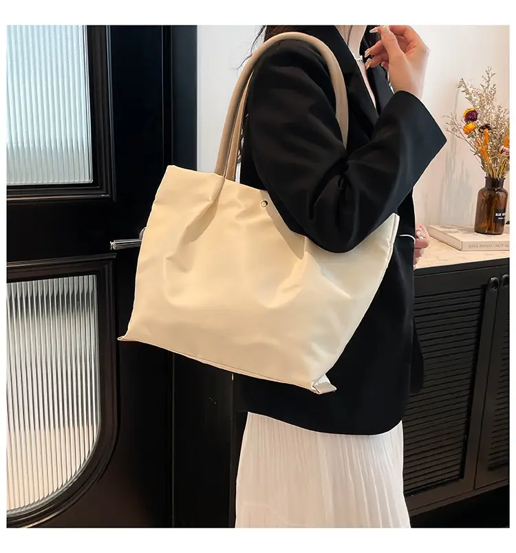 Waterproof Nylon Large Tote Bag 2025 Spring — feature 16
