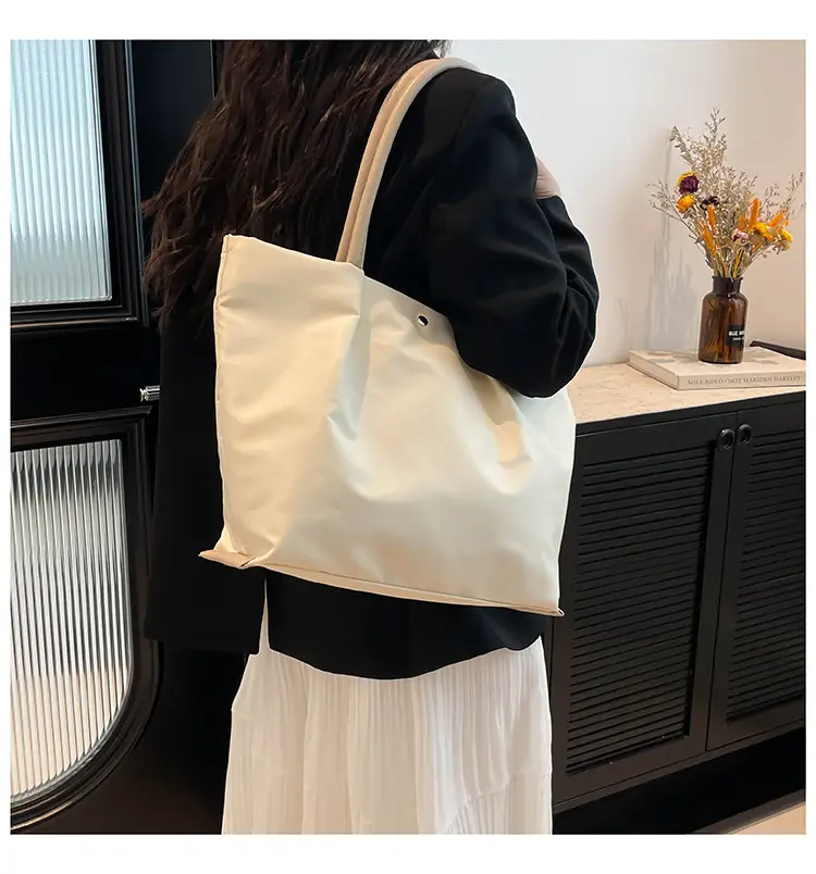 Waterproof Nylon Large Tote Bag 2025 Spring — feature 17