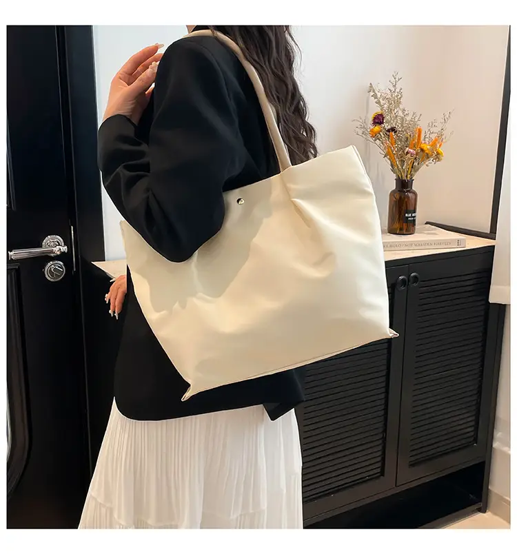Waterproof Nylon Large Tote Bag 2025 Spring — feature 18