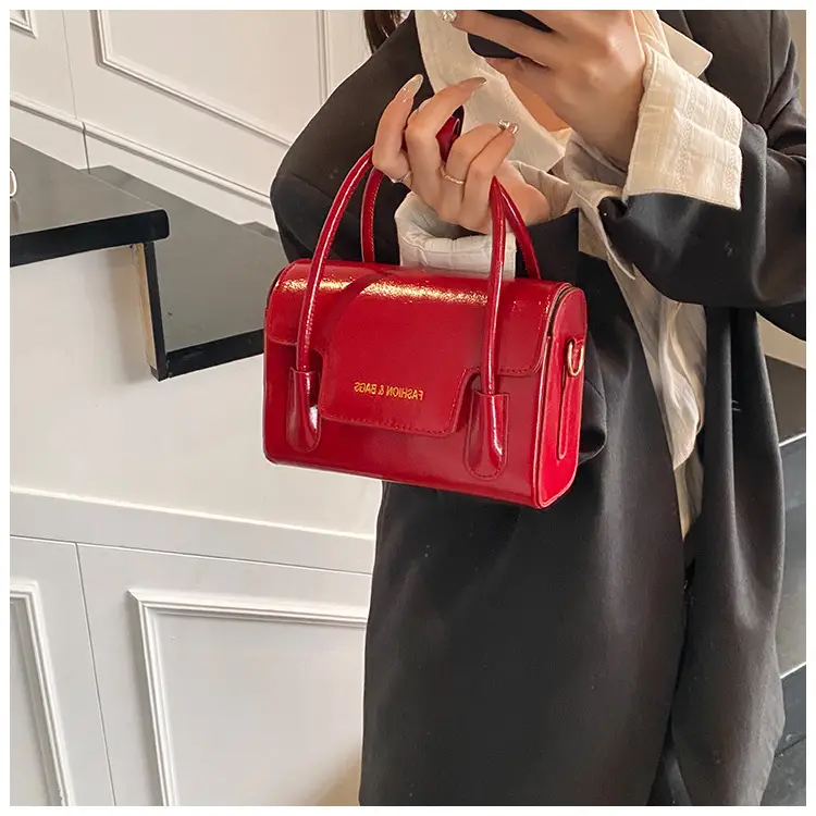 Trendy Minimalist White Shoulder Crossbody Bag for Women — feature 20